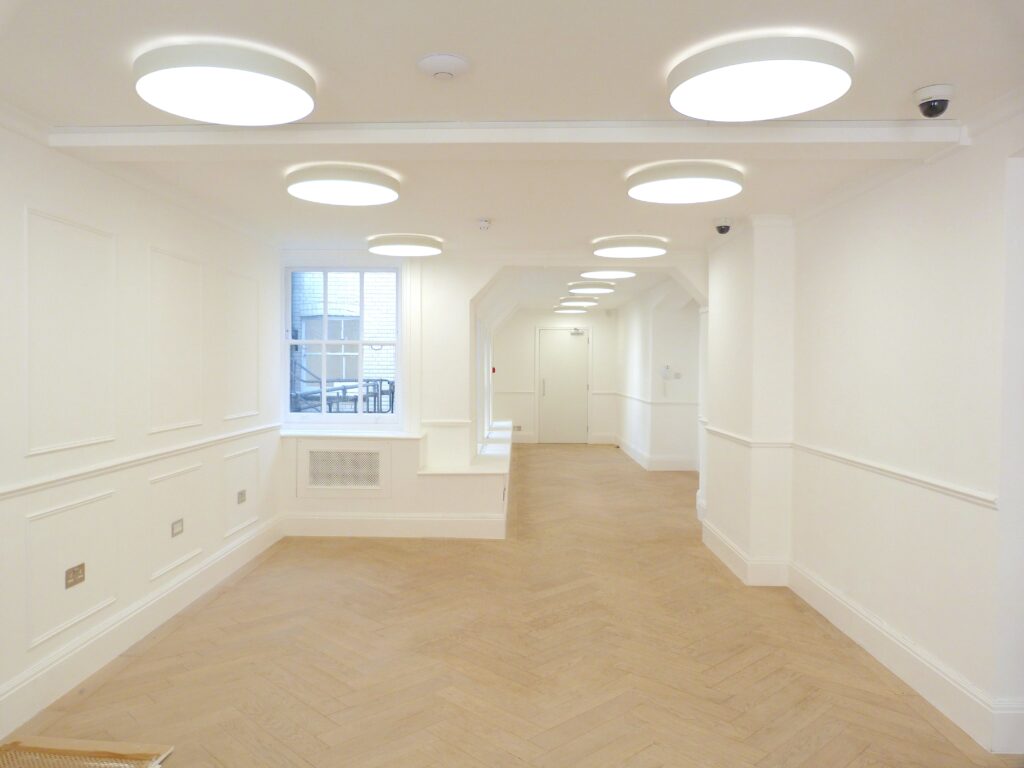 Private Office Space for rent 47-50 Margaret Street 2nd floor