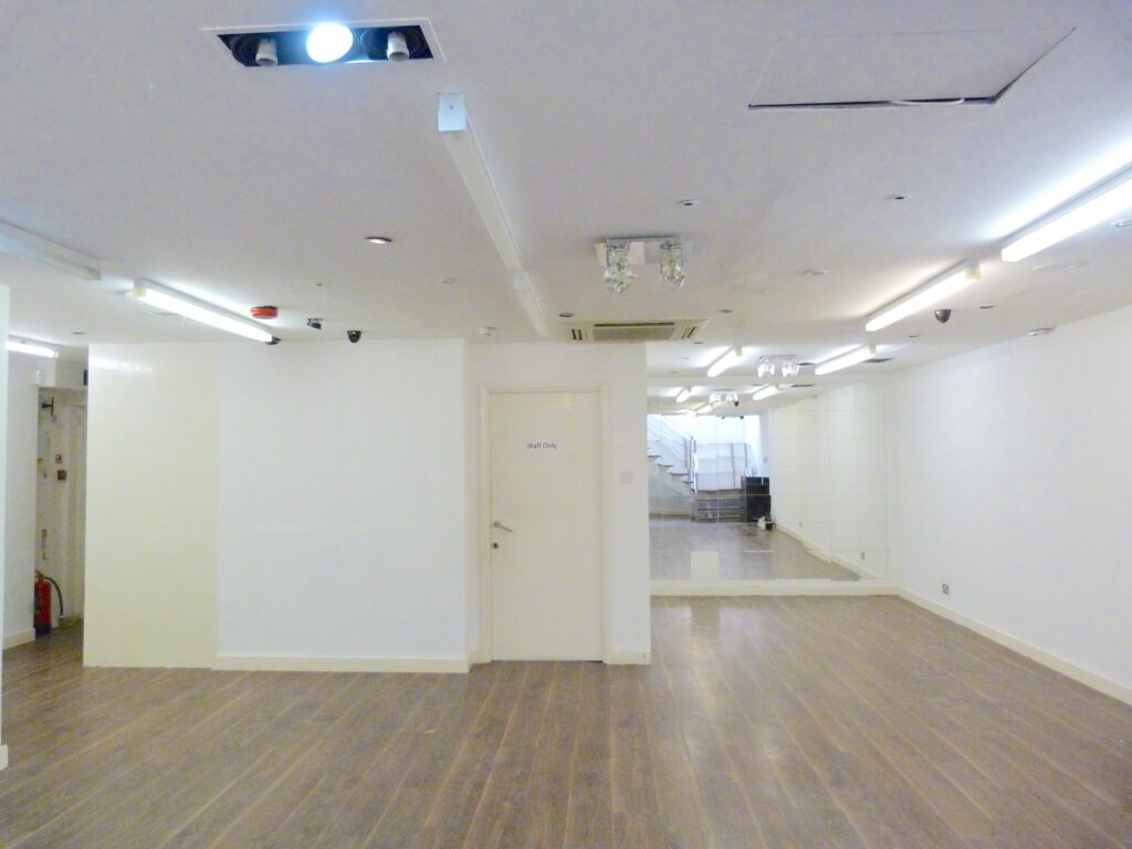 Showroom For Rent near Oxford Street Great Titchfield House-min