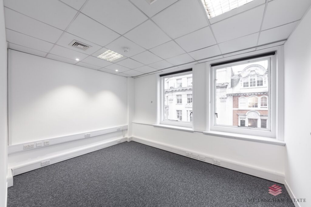 Flexible Office Space in London private office-min