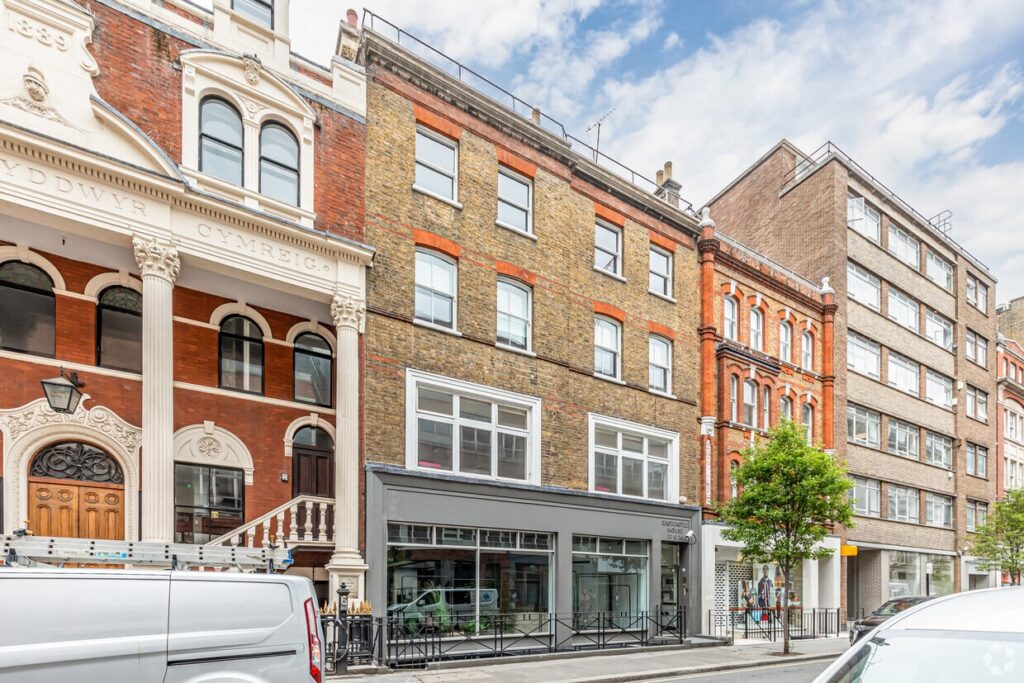 Commercial Property for rent Fitzrovia 27-28 Eastcastle Street -min